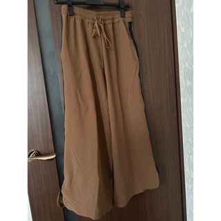 イェッカヴェッカ(YECCA VECCA)のイエッカヴェッカ★サラサラ生地　カジュアルパンツ(カジュアルパンツ)