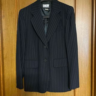DKNY(テーラードジャケット)のフリマアイテム一覧 DKNY(テーラードジャケット)のフリマアイテム一覧