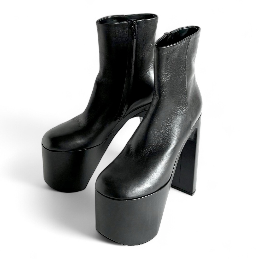 balenciaga プラットフォームブーツ balenciaga プラットフォームブーツ