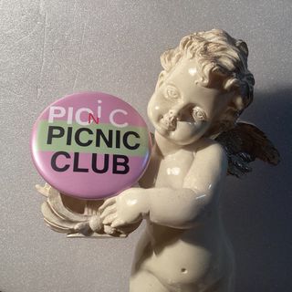 ピクニッククラブ　バッジ　ピンク　PK―０8(文学/小説)