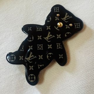 LOUIS VUITTON(ブローチ/コサージュ)のフリマアイテム一覧 LOUIS VUITTON(ブローチ/コサージュ)のフリマアイテム一覧
