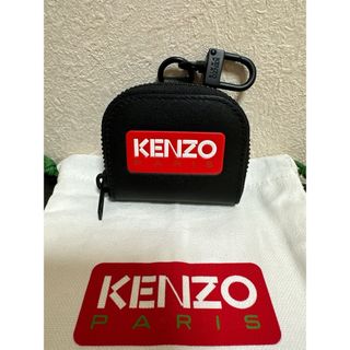ケンゾー(KENZO)のKENZO AirPodsケース　ブラック(モバイルケース/カバー)