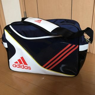 アディダス(adidas)のadidas エナメルバッグL(ショルダーバッグ)