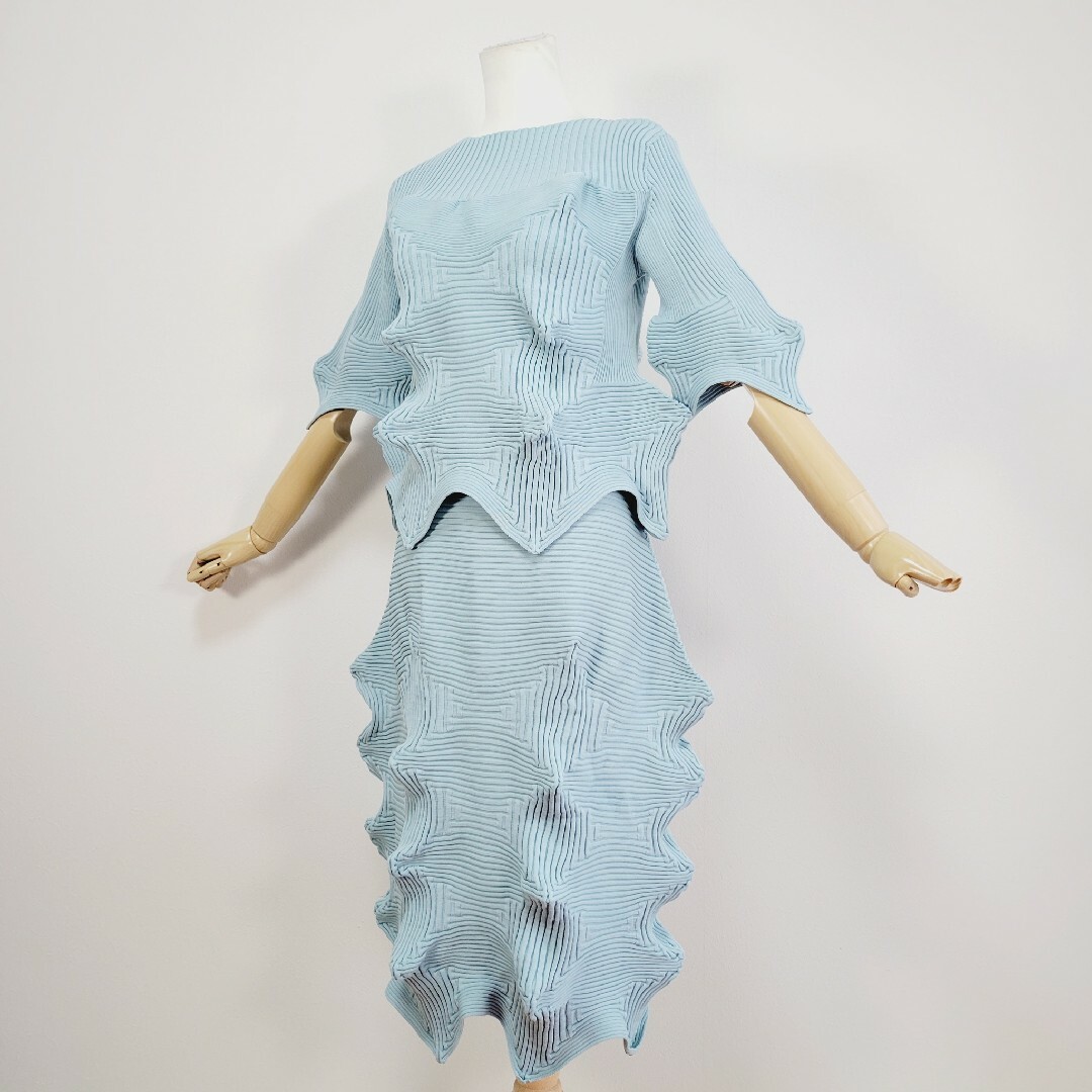 PLEATS PLEASE ISSEY MIYAKE - 【希少】コレクションライン PLEATS PLEASE ISSEY MIYAKE - 【希少】コレクションライン