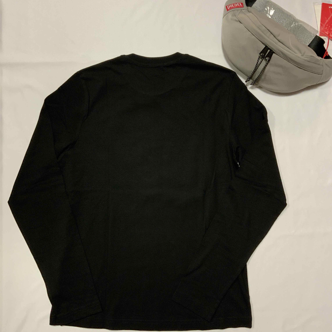 洗練されたデザイン DIESEL T-DIEGOR-LS ブラック XXL Tシャツ 洗練されたデザイン DIESEL T-DIEGOR-LS ブラック XXL Tシャツ