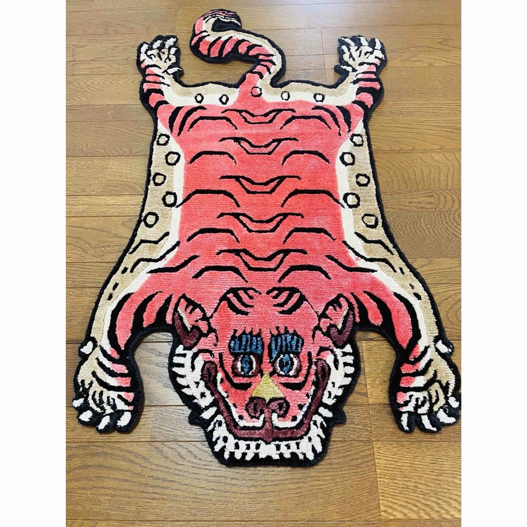新品 未使用 ハンドメイド 一点物 シルク素材 チベタンタイガー 新品 未使用 ハンドメイド 一点物 シルク素材 チベタンタイガー