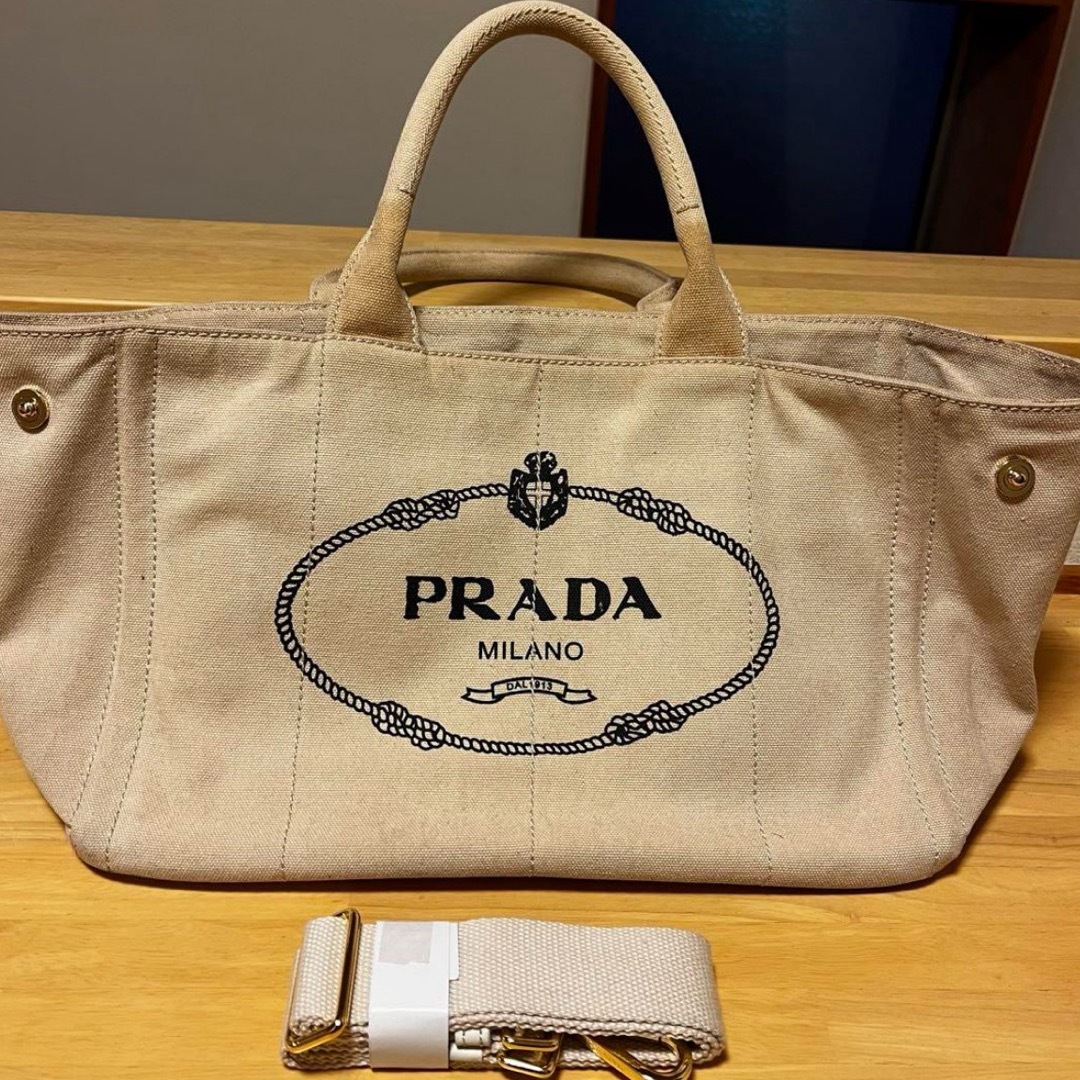 【最安値】 PRADA カナパトート ホワイト