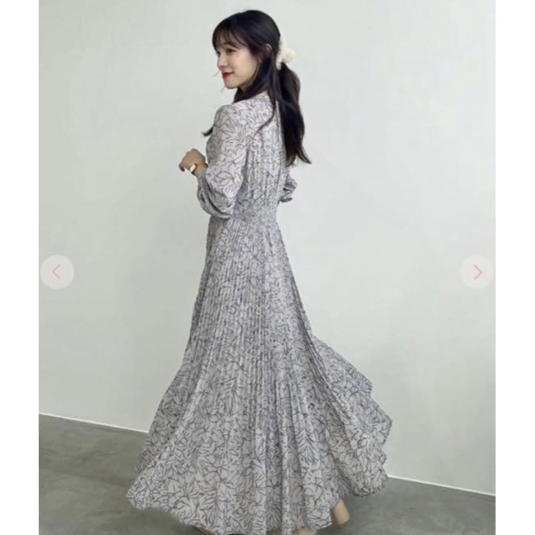 COCO DEAL - cocodeal♡フロッキープリントプリーツワンピース COCO DEAL - cocodeal♡フロッキープリントプリーツワンピース