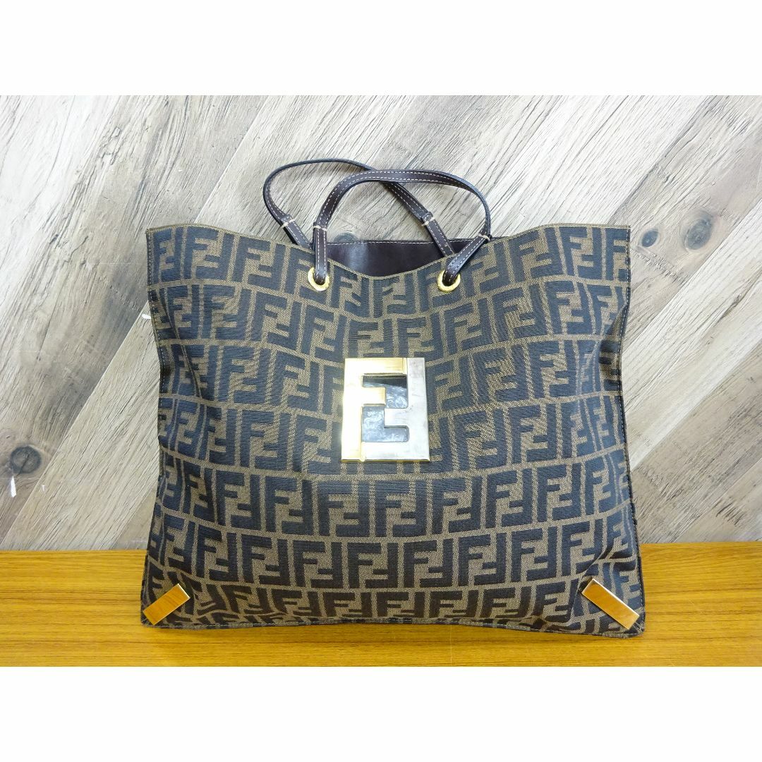 FENDI - 鹿025/ FENDI フェンディ ズッカ キャンバス レザー