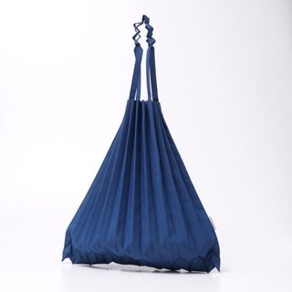 ISSEY MIYAKE(トートバッグ)のフリマアイテム一覧 ISSEY MIYAKE(トートバッグ)のフリマアイテム一覧
