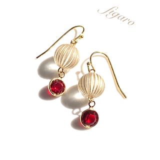 Chouchouシャネルストーンピアス＊イヤリング シャム