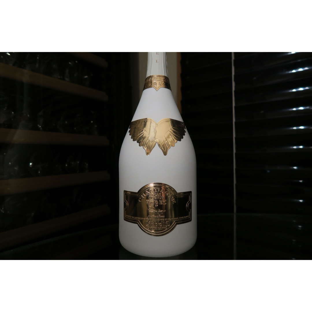 エンジェル ホワイト ロゼ ブリュット マグナムボトル 1500ml エンジェル ホワイト ロゼ ブリュット マグナムボトル 1500ml