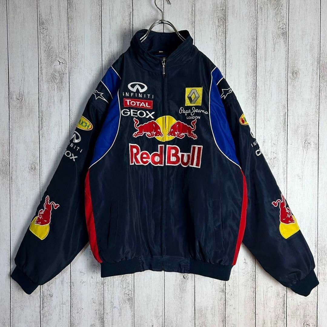Red Bull - 【希少XLサイズ】レッドブル☆マルチ刺繍ロゴ入り Red Bull - 【希少XLサイズ】レッドブル☆マルチ刺繍ロゴ入り