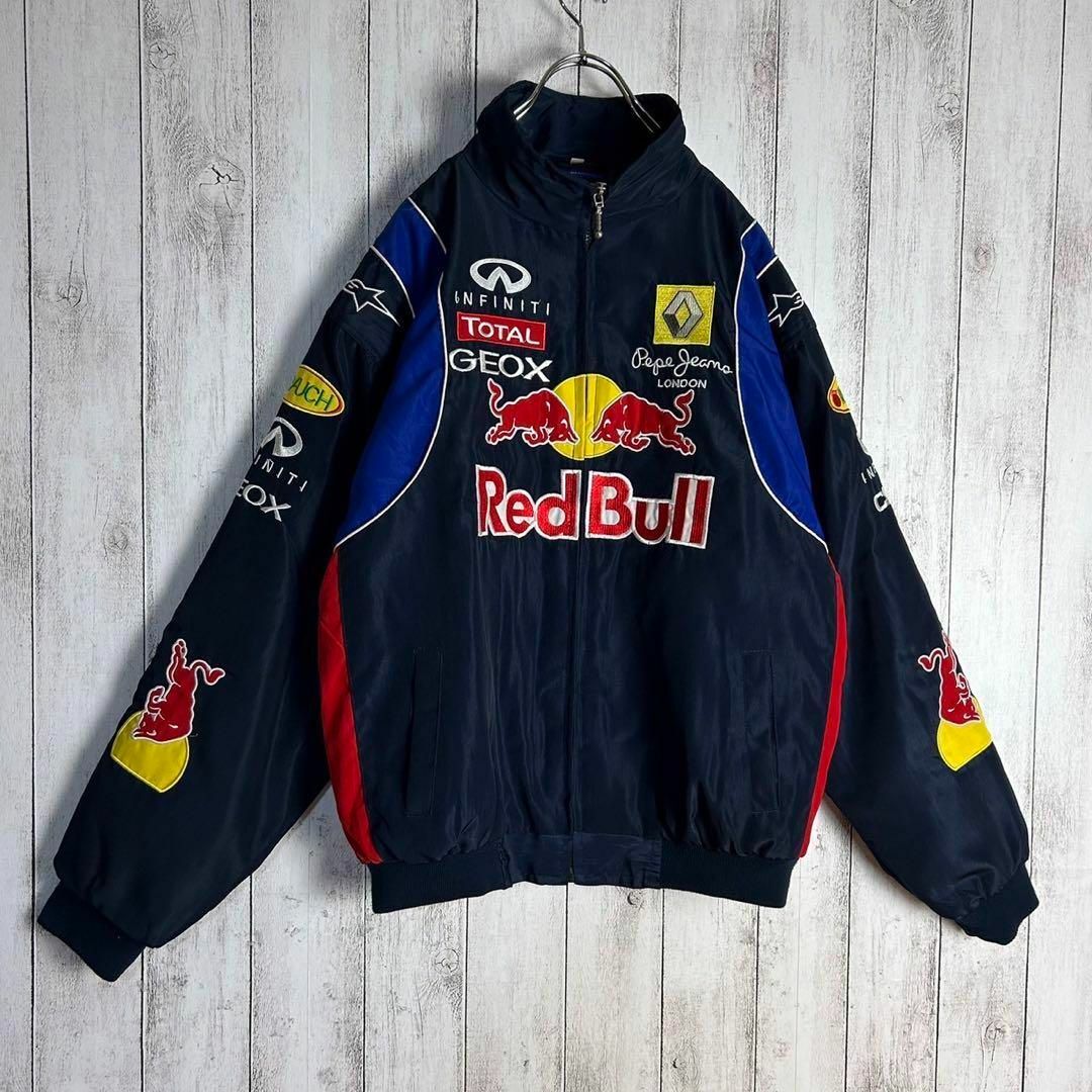Red Bull - 【希少XLサイズ】レッドブル☆マルチ刺繍ロゴ入り Red Bull - 【希少XLサイズ】レッドブル☆マルチ刺繍ロゴ入り