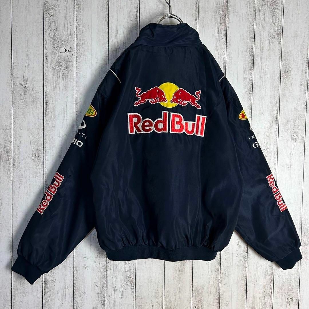 Red Bull - 【希少XLサイズ】レッドブル☆マルチ刺繍ロゴ入り Red Bull - 【希少XLサイズ】レッドブル☆マルチ刺繍ロゴ入り