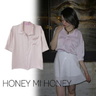 ハニーミーハニー(Honey mi Honey)のサテンブラウス ♡ pink(シャツ/ブラウス(半袖/袖なし))
