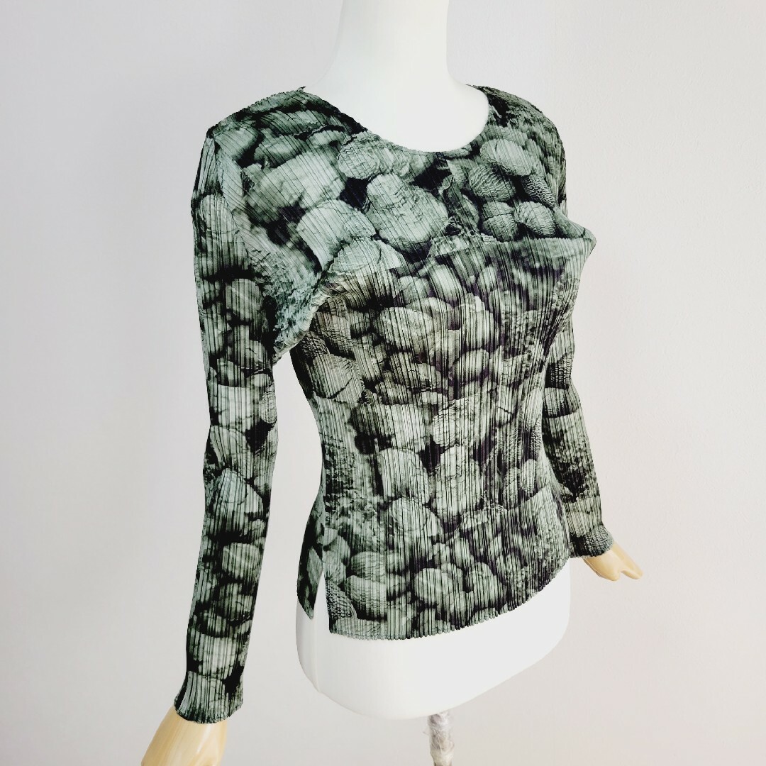 PLEATS PLEASE ISSEY MIYAKE - 【未使用品級】2006年 プリーツ PLEATS PLEASE ISSEY MIYAKE - 【未使用品級】2006年 プリーツ