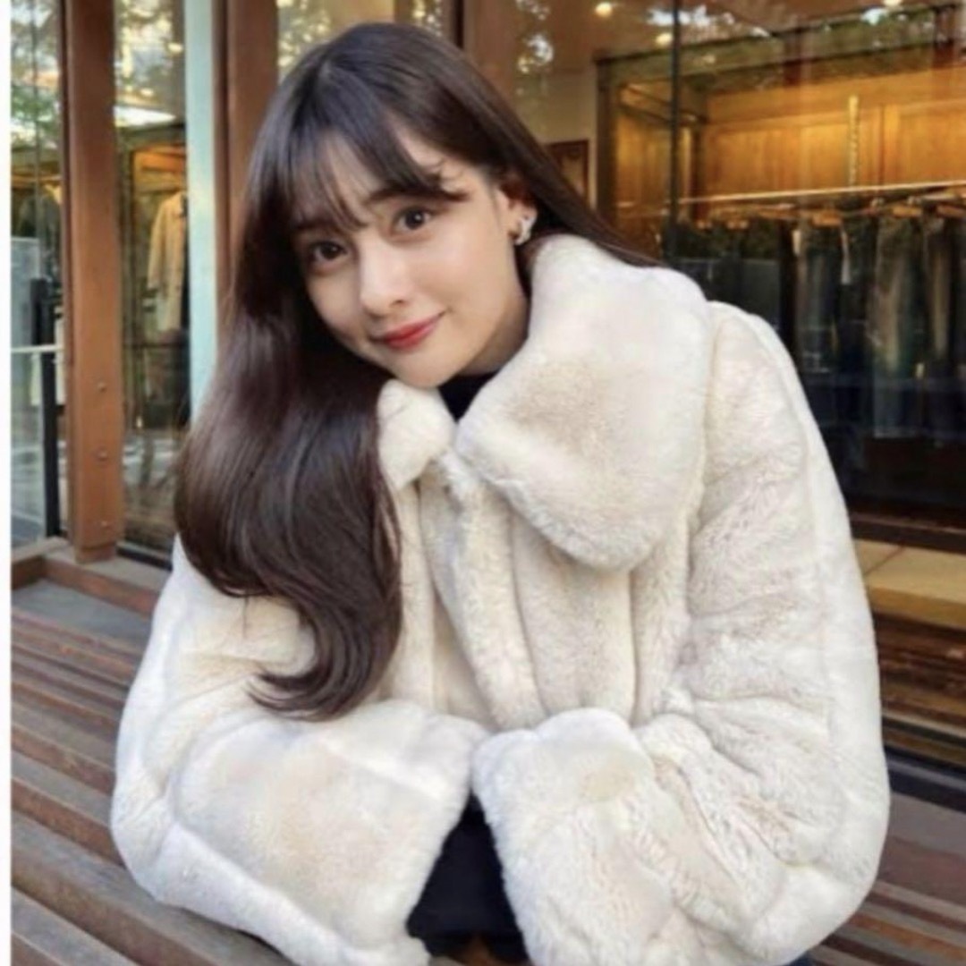 Her lip to - Herlipto Winter Love Faux Fur Coatの通販 by み Her lip to - Herlipto Winter Love Faux Fur Coatの通販 by み