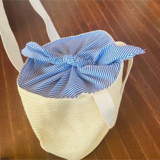 ユニクロ(UNIQLO)のユニクロ　籠バック　夏　海　プール　鞄　大きい　旅行　大きめ　麦わらトートバッグ(トートバッグ)