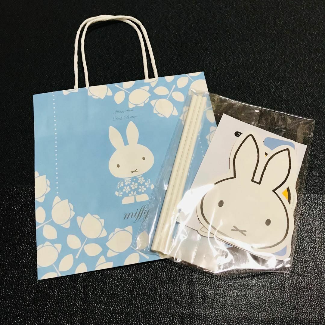 ミッフィー バースデー ブルーローズ エンタメ/ホビーのおもちゃ/ぬいぐるみ(キャラクターグッズ)の商品写真