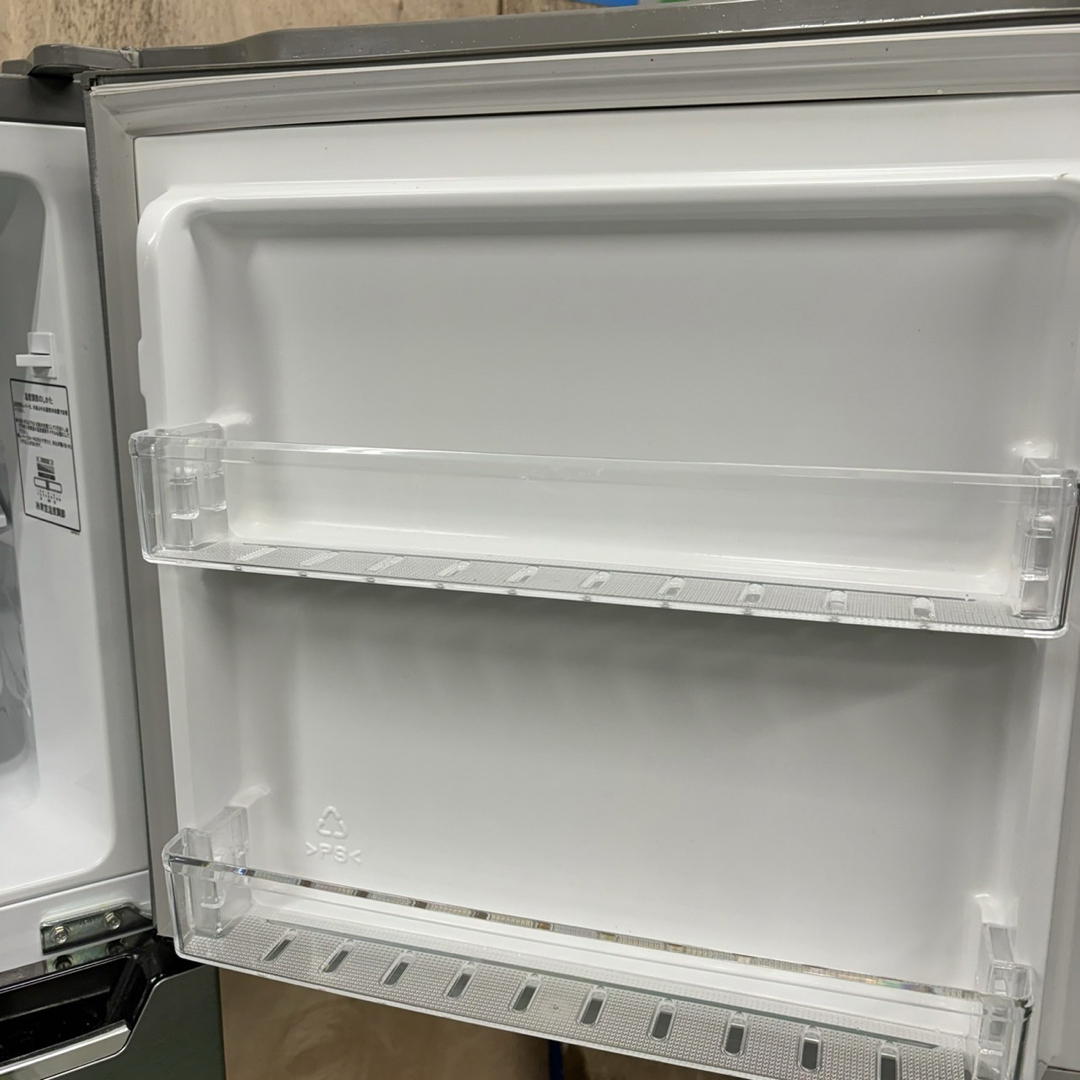 124Y ハイセンス 大型冷蔵庫 200L〜300L 一人暮らしも可 小型 冷蔵庫 124Y ハイセンス 大型冷蔵庫 200L〜300L 一人暮らしも可 小型 冷蔵庫