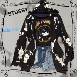 ステューシー(STUSSY)のさとうまいこ様専用(パーカー)