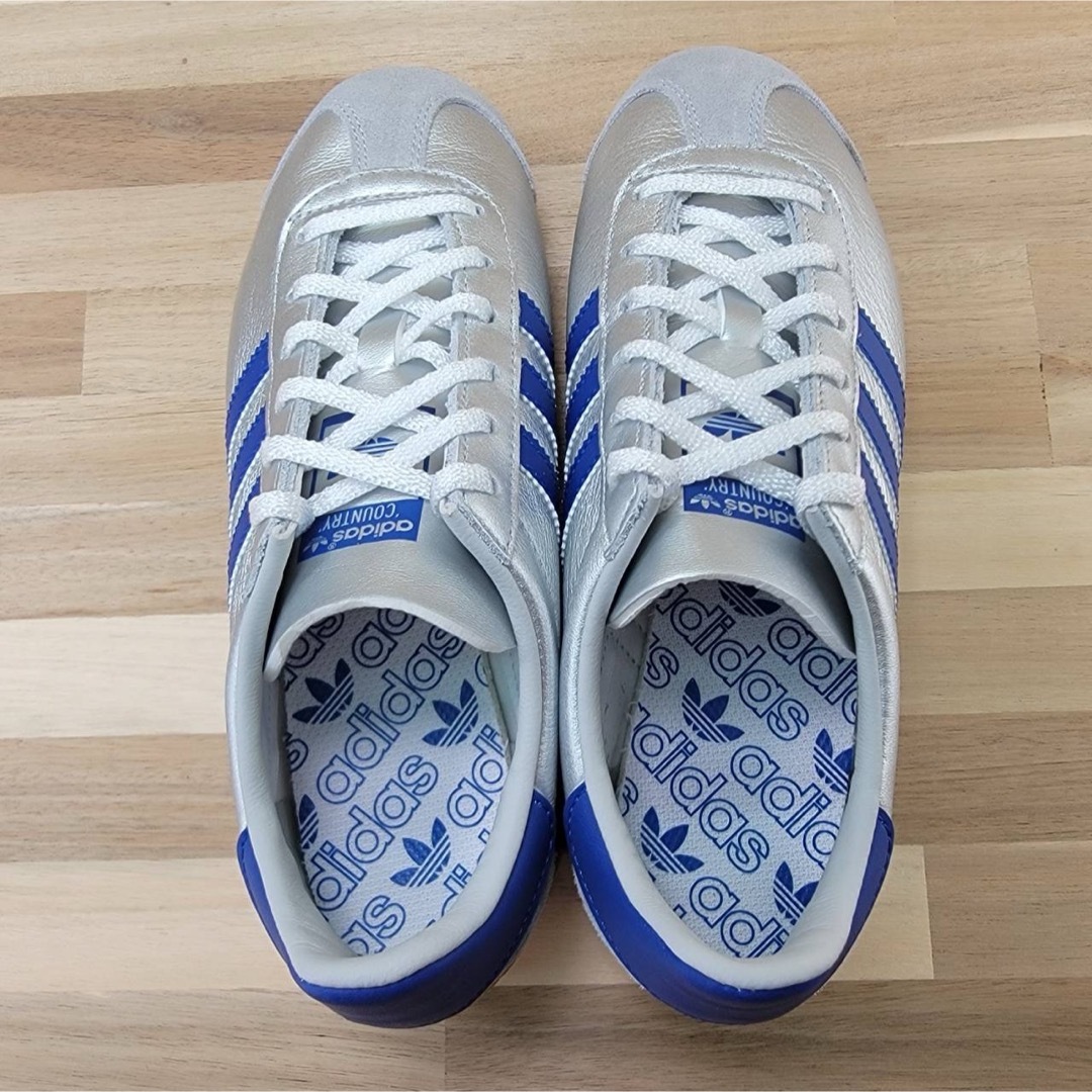 adidas - アディダス カントリー OG シルバー/ブルー 23㎝の adidas - アディダス カントリー OG シルバー/ブルー 23㎝の