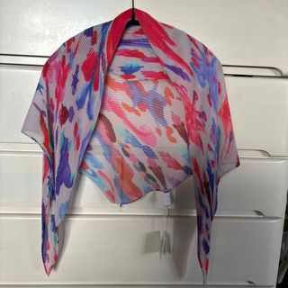 PLEATS PLEASE ISSEY MIYAKE(バンダナ/スカーフ)のフリマ PLEATS PLEASE ISSEY MIYAKE(バンダナ/スカーフ)のフリマ