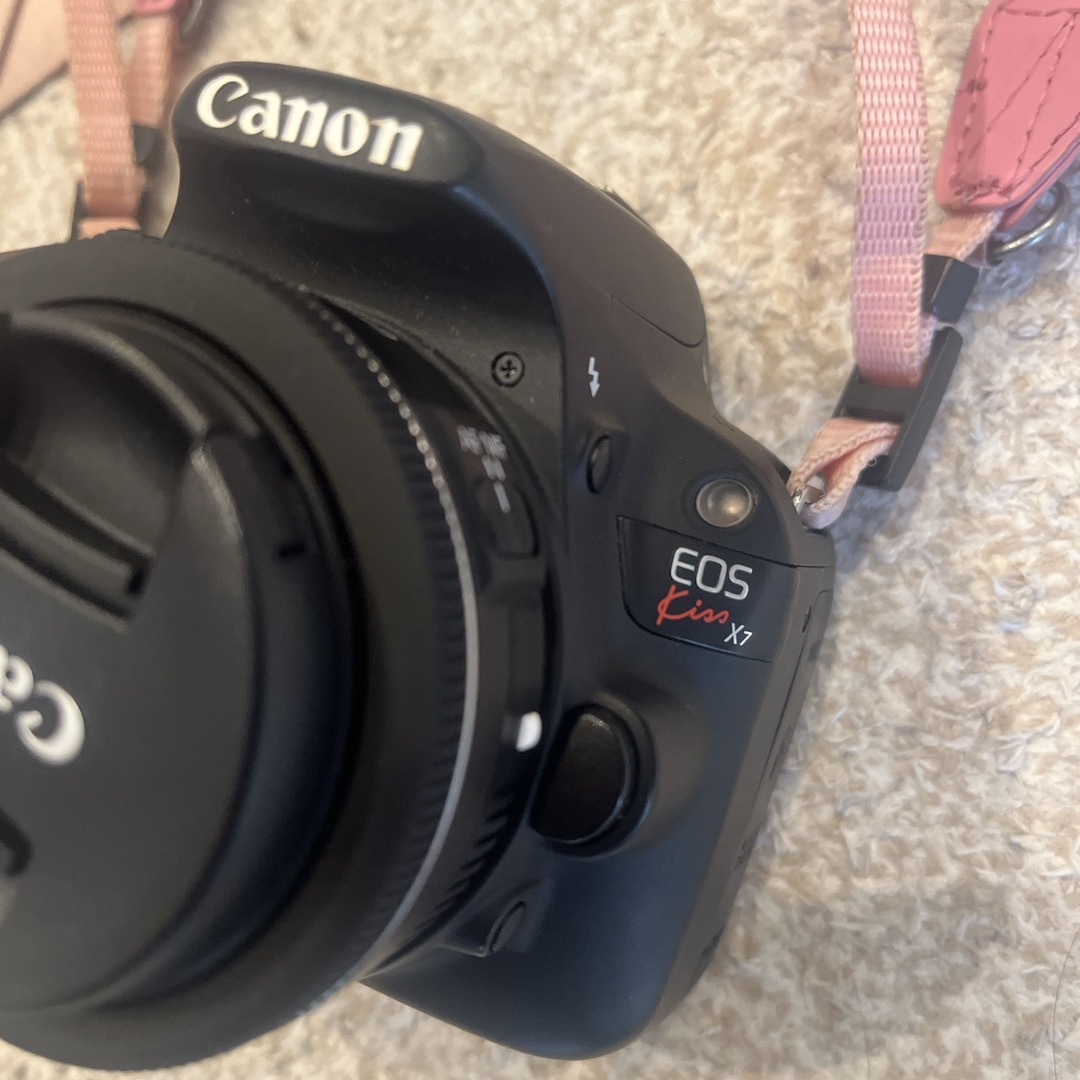 Canon eos kiss X7(本体) Canon eos kiss X7(本体)