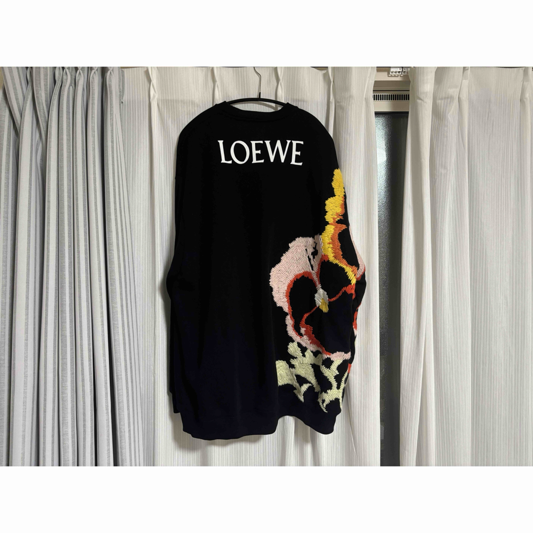 LOEWE - LOEWE ロエベ パンジー刺繍 スウェットの通販 by LOEWE - LOEWE ロエベ パンジー刺繍 スウェットの通販 by
