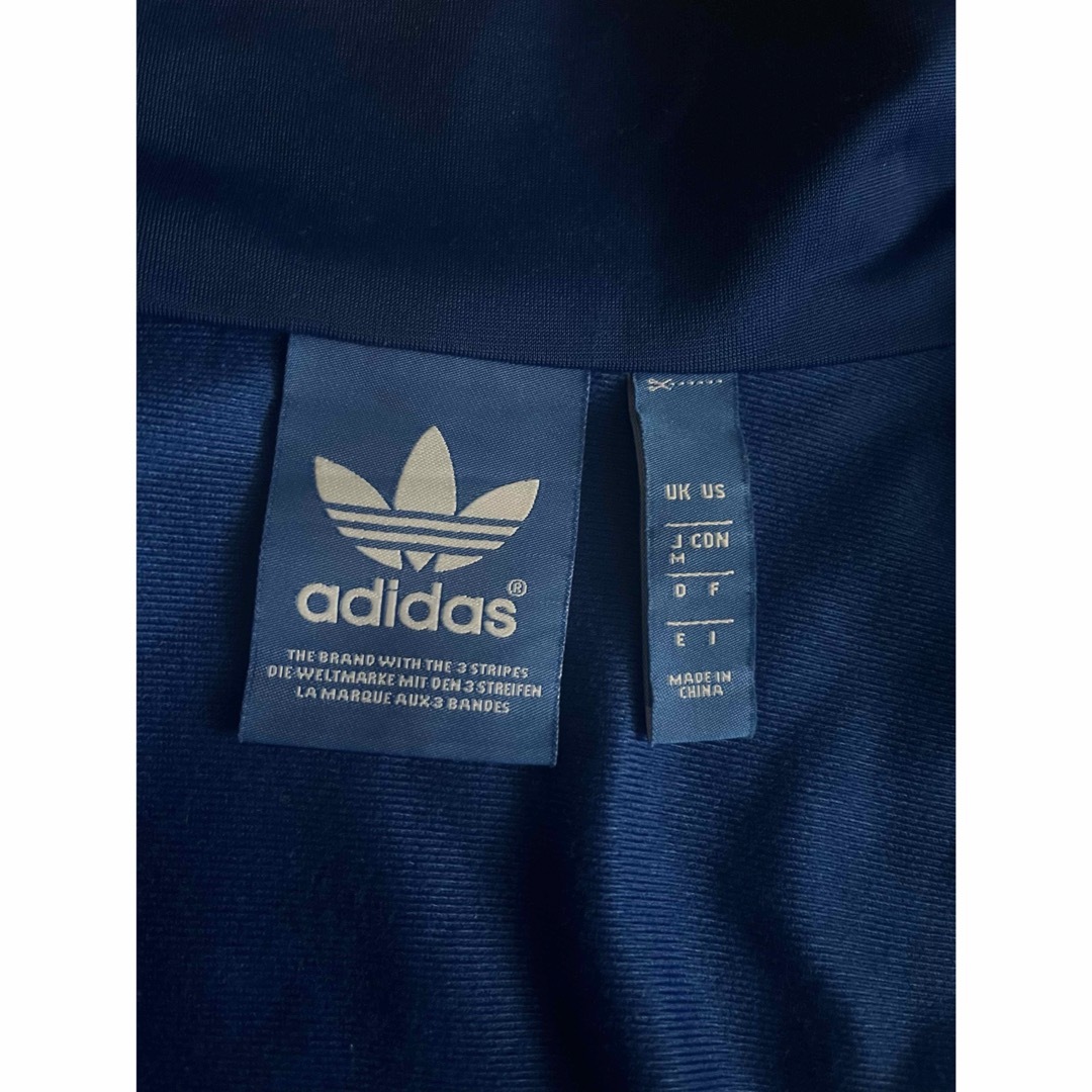 adidas - アディダス ジャージ 変形胸ポケット Mサイズの通販 by adidas - アディダス ジャージ 変形胸ポケット Mサイズの通販 by