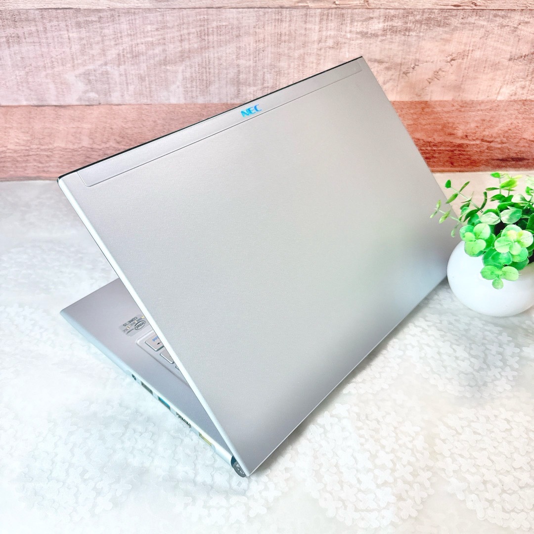i5✨小型軽量❣️NEC✨SSD128GB❣️WEBカメラ✨ノートパソコン i5✨小型軽量❣️NEC✨SSD128GB❣️WEBカメラ✨ノートパソコン