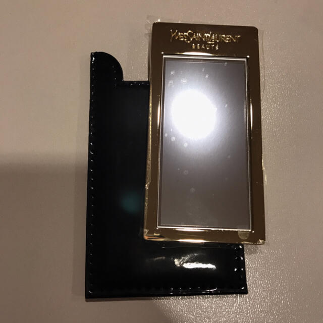 Yves Saint Laurent Beaute(イヴサンローランボーテ)のYSL ノベルティーセット コスメ/美容のコスメ/美容 その他(その他)の商品写真