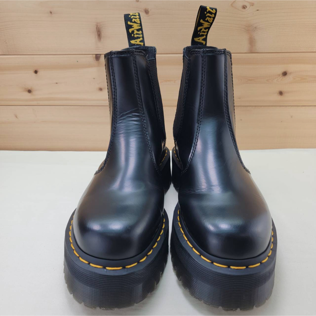 Dr.Martens - ドクターマーチン サイドゴア クアッド チェルシー Dr.Martens - ドクターマーチン サイドゴア クアッド チェルシー