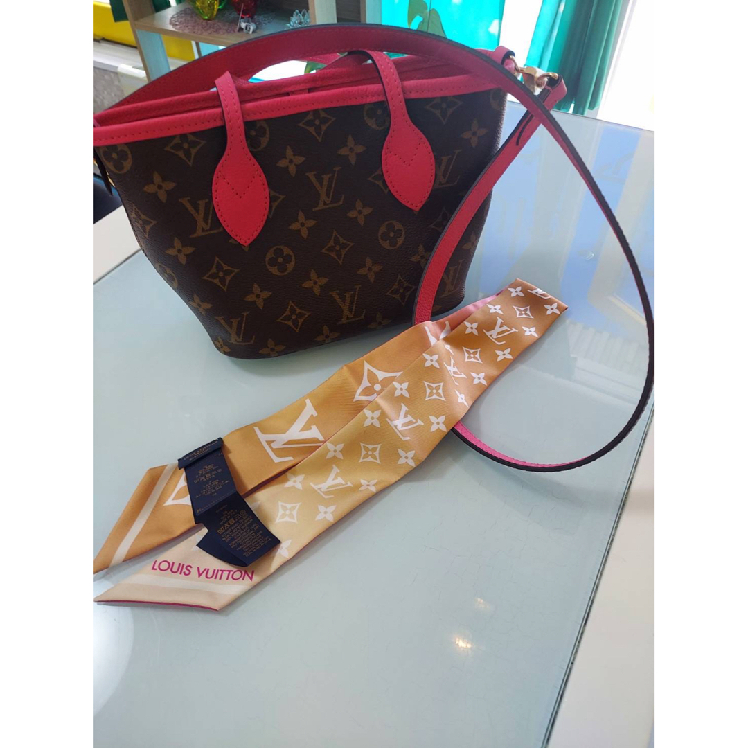 LOUIS VUITTON - ルイヴィトン ネヴァーフル・インサイドアウト LOUIS VUITTON - ルイヴィトン ネヴァーフル・インサイドアウト
