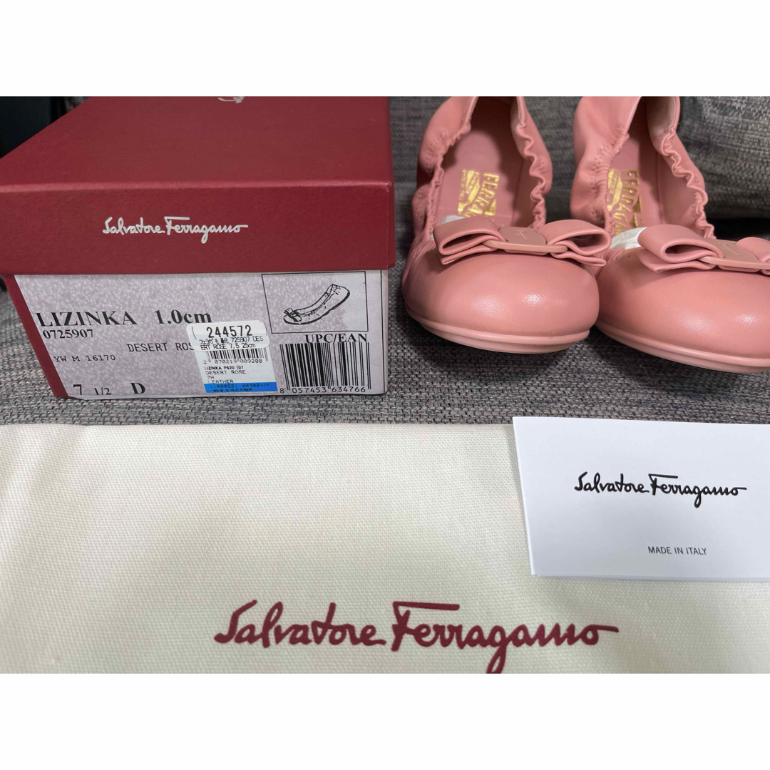 Salvatore Ferragamo - 新品 フェラガモ フラットシューズ Salvatore Ferragamo - 新品 フェラガモ フラットシューズ