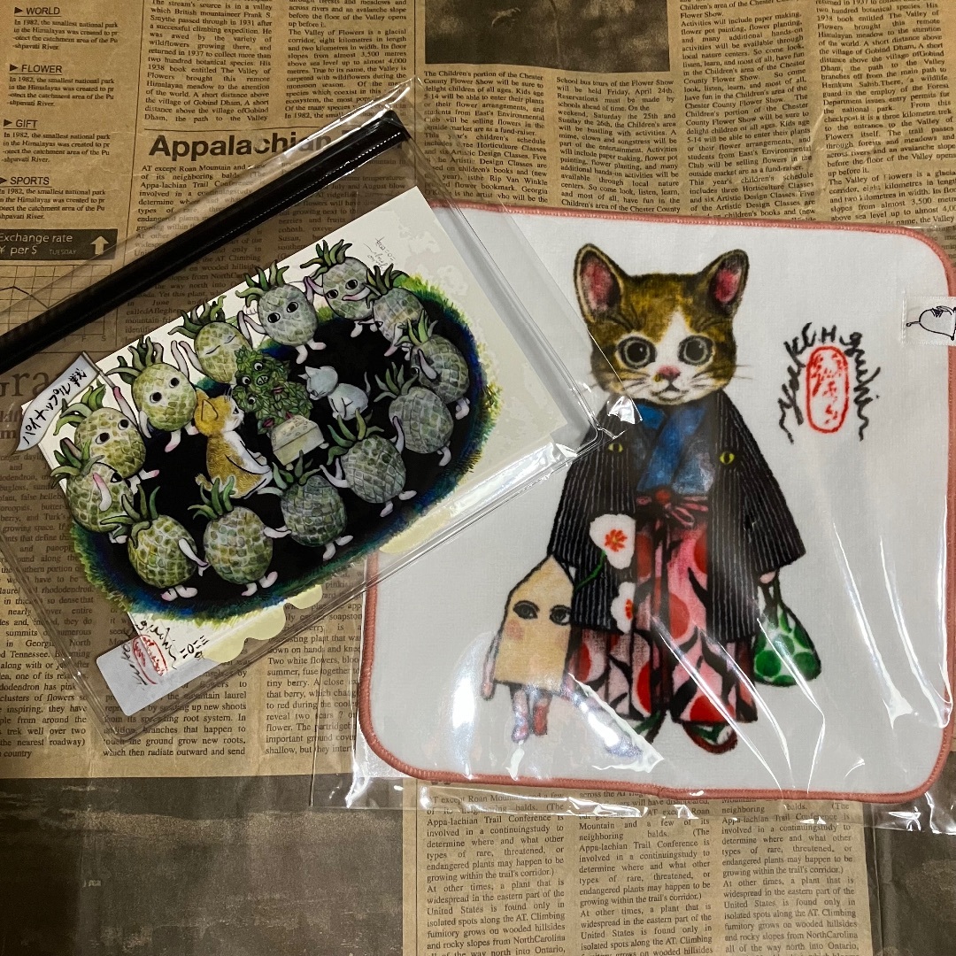 ヒグチユウコ　将棋会館　コラボ　タオルハンカチ　ポストカードセット　ステッカー レディースのファッション小物(ハンカチ)の商品写真
