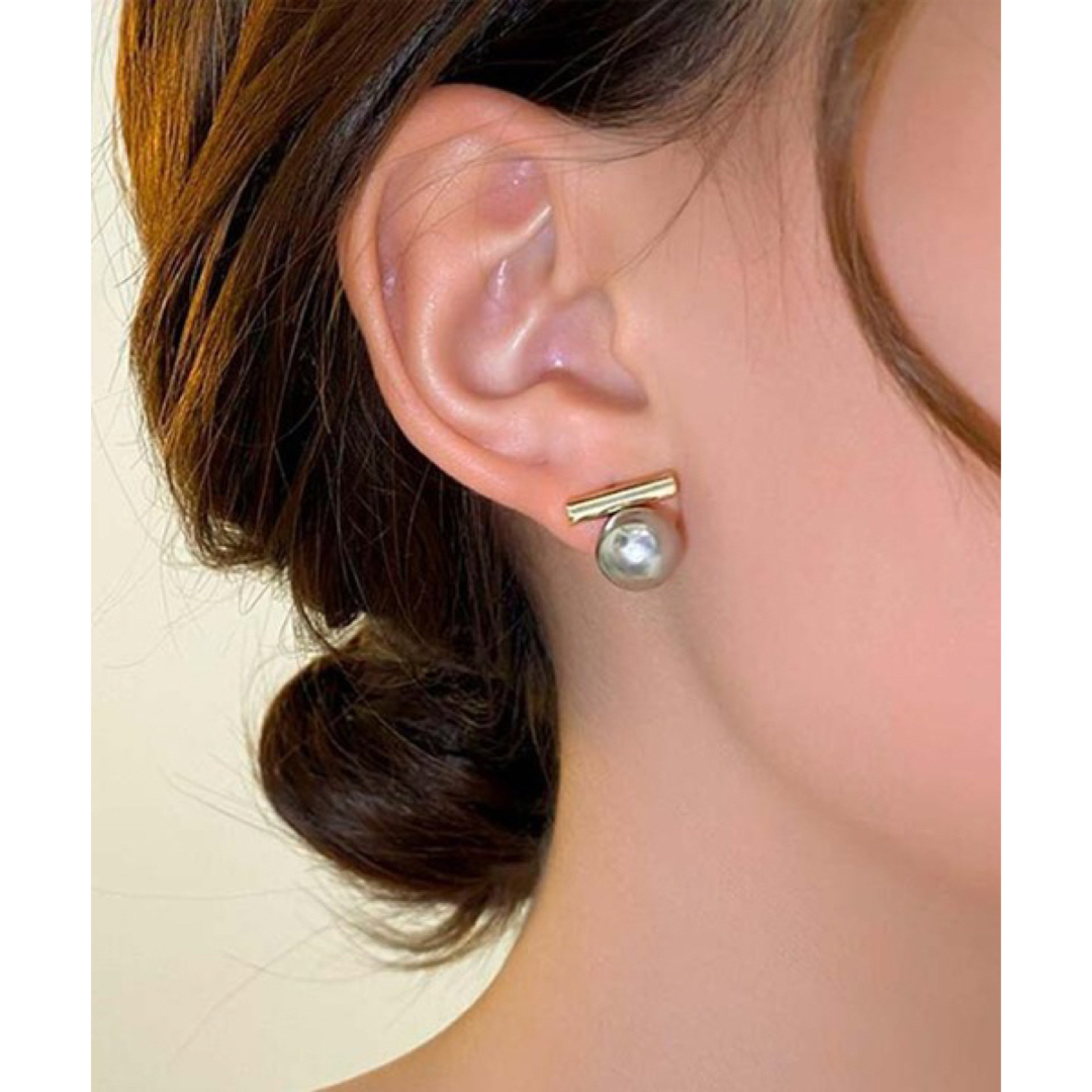 DiamondHearts 片耳用 ゴールド×パールピアス レディースのアクセサリー(ピアス)の商品写真