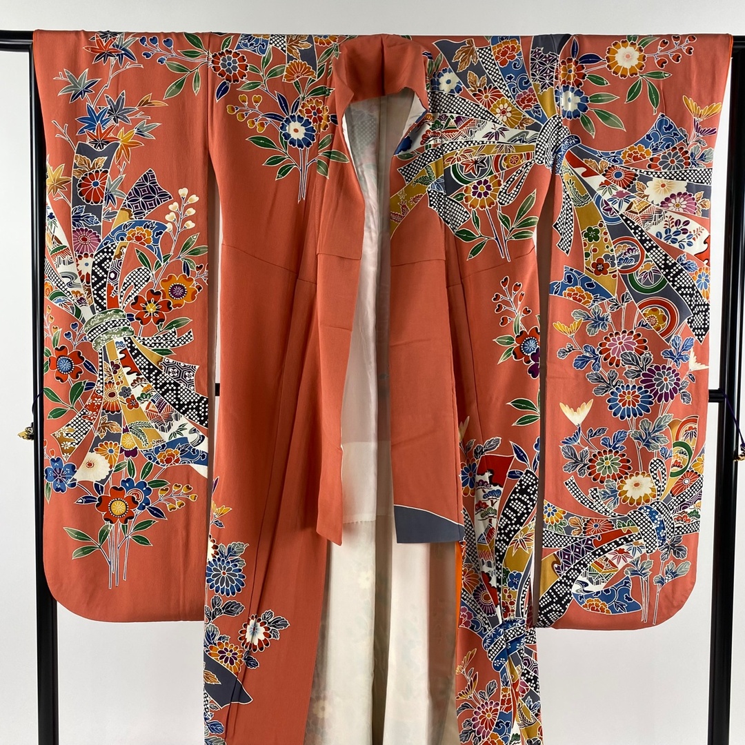 振袖 身丈161cm 裄丈64cm 正絹 秀品 振袖 身丈161cm 裄丈64cm 正絹 秀品