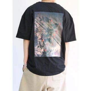 FEAR OF GOD - エッセンシャルズESSENTIALS□22SS 1977 フロントロゴTシャツの通販 by  ＳｅｅｋｅＲ｜フィアオブゴッドならラクマ