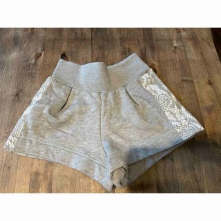 adidas by Stella McCartney(ショートパンツ)のフリマアイテム一覧 adidas by Stella McCartney(ショートパンツ)のフリマアイテム一覧