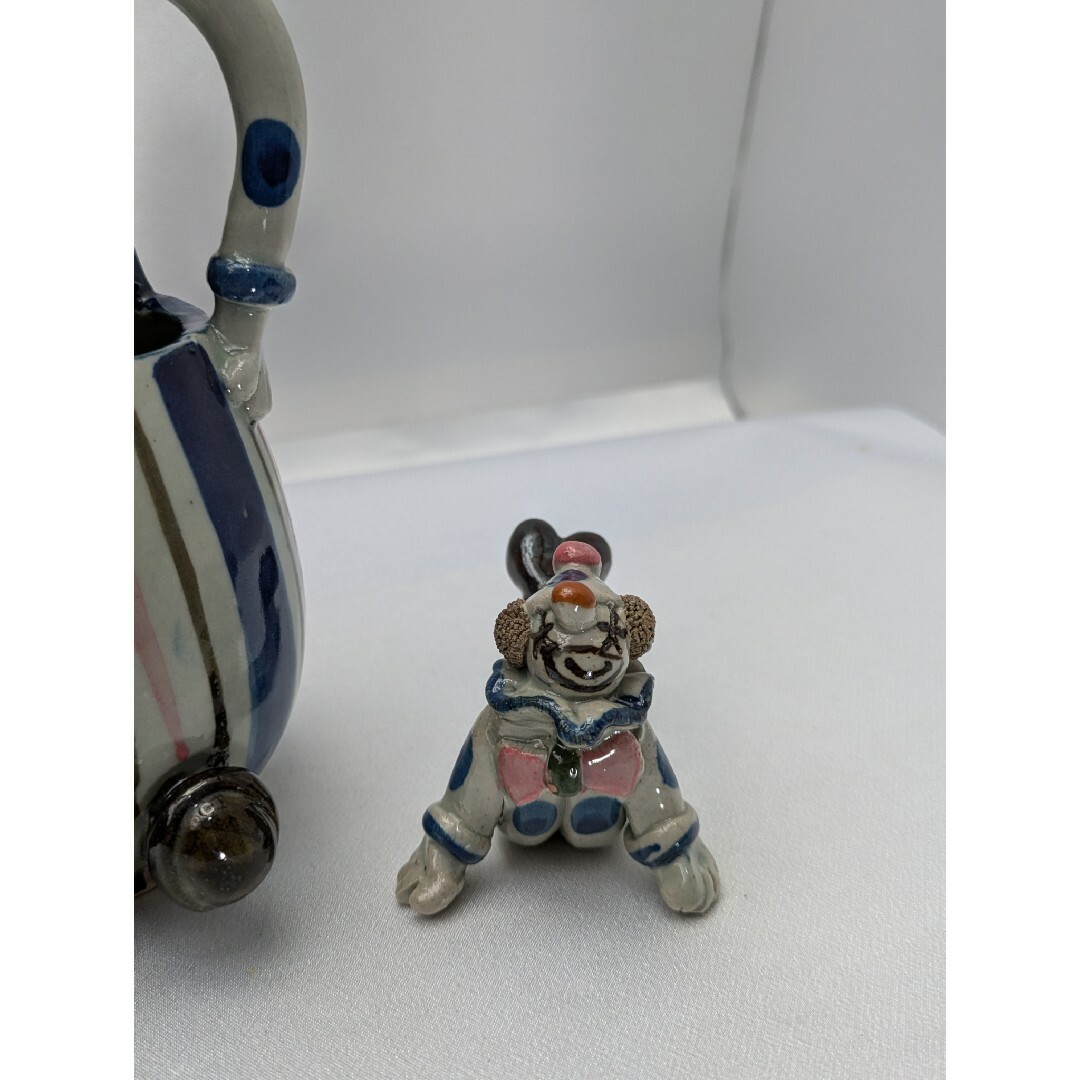 ☆b405、徳利型ピエロの花刺しと箸置きピエロ 陶器 置物 ☆b405、徳利型ピエロの花刺しと箸置きピエロ 陶器 置物