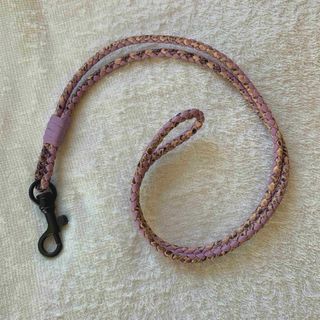 ボッテガヴェネタ(BOTTEGA VENETA)のボッテガヴェネタネックストラップ(ストラップ/イヤホンジャック)