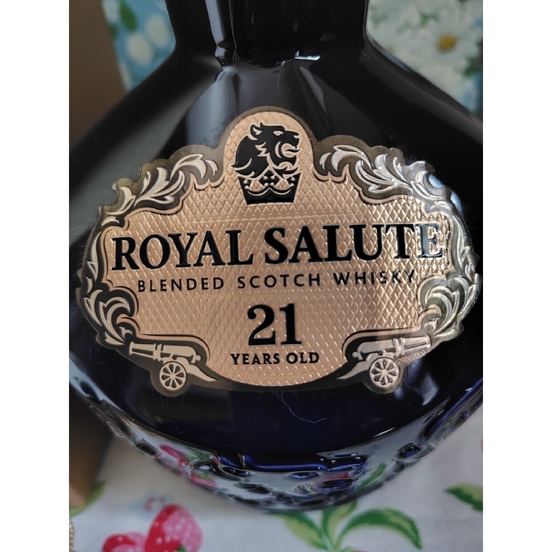 シーバスリーガル - ロイヤルサルート 1000ml シグネチャー シーバスリーガル - ロイヤルサルート 1000ml シグネチャー