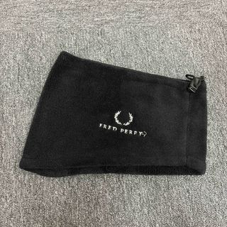 フレッドペリー(FRED PERRY)の即決 FRED PERRY ネックウォーマー ブラック(ネックウォーマー)