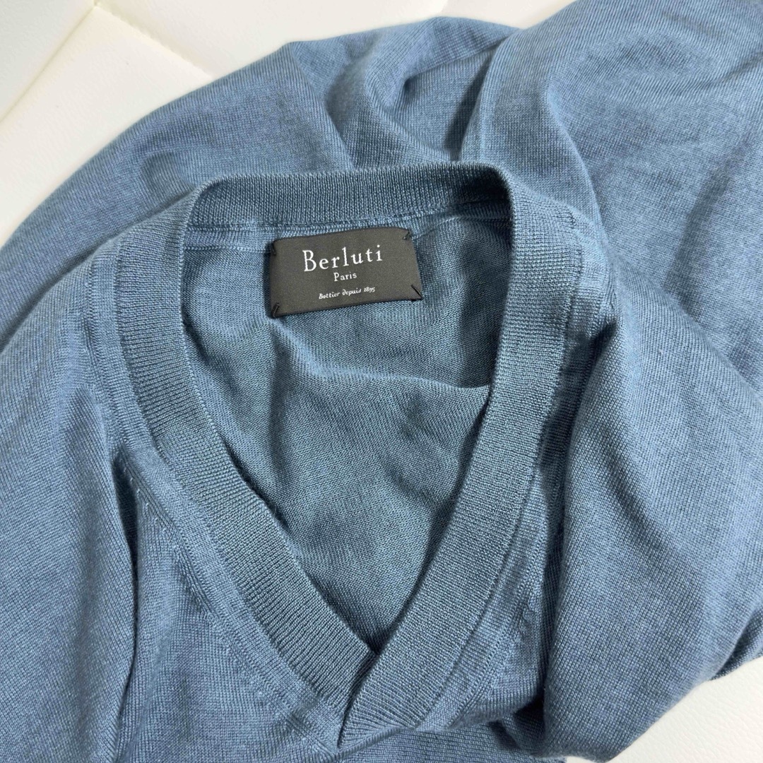 BERLUTI - 定価26.6万円 ベルルッティ シルク混カシミヤVネック BERLUTI - 定価26.6万円 ベルルッティ シルク混カシミヤVネック