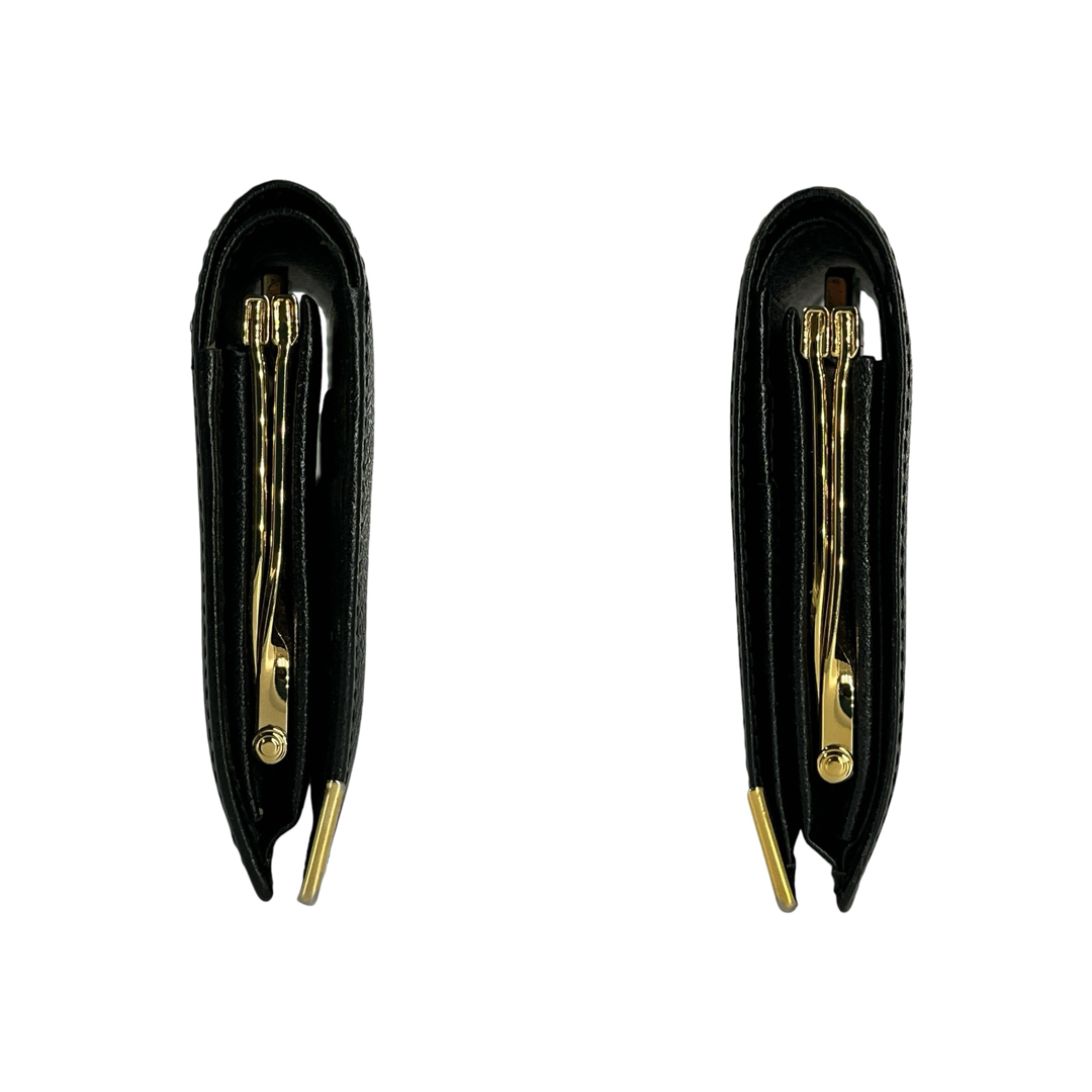 Yves Saint Laurent - 美品 イヴサンローラン 二つ折り財布 三角 Yves Saint Laurent - 美品 イヴサンローラン 二つ折り財布 三角