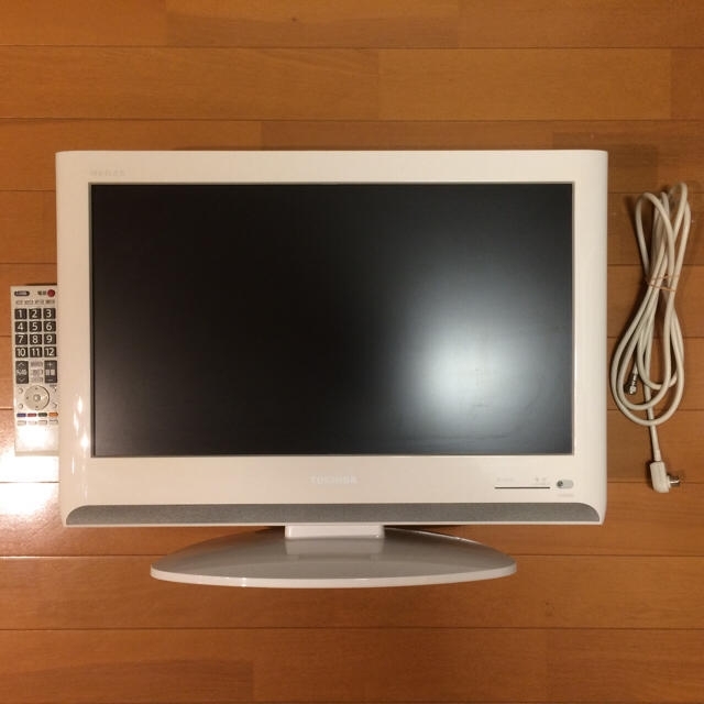 東芝(トウシバ)のREGZA TV 19インチ スマホ/家電/カメラのテレビ/映像機器(テレビ)の商品写真