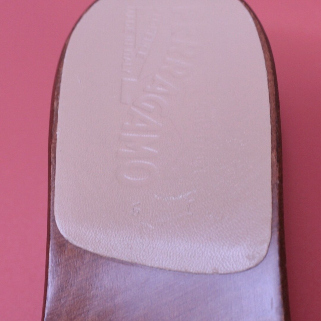 Salvatore Ferragamo - 【美品】Ferragamo ウッド × レザー Salvatore Ferragamo - 【美品】Ferragamo ウッド × レザー
