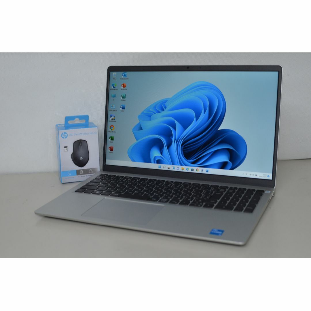 ノートパソコン DELL Inspiron 15 3511 Windows11